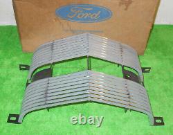 1969 Ford Galaxie 500 XL LTD Country Squire NOS FRONT CENTER RADIATOR GRILLE
