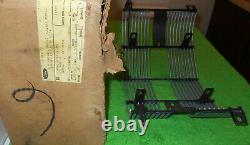 1969 Ford Galaxie 500 XL LTD Country Squire NOS FRONT CENTER RADIATOR GRILLE
