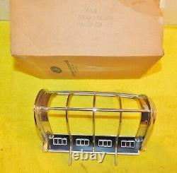 1973 Ford LTD Brougham Hardtop Sdn Country Squire NOS RH PARKING LAMP DOOR BEZEL