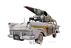 Fords Woody-Look Country Squire With Kayak iron Model