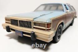 Gl/'79 Ford Ltd Country Squire T2 1/18
