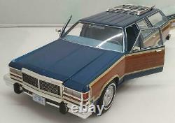 Green Light Ford Country Squire 32928