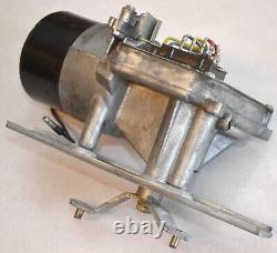 NOS 1959 Ford Fairlane Galaxie Electric Windshield Wiper Motor, New in Box