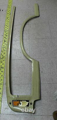 OEM Ford LH Left Front Fender Trim Moulding 1971-72 LTD Country Squire SW(A)