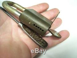 Original Ford motor co. Automobile lock screwdriver promo accessory vintage tool