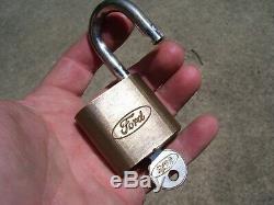 Original Ford motor co. Automobile nos Lock key padlock promo accessory vintage